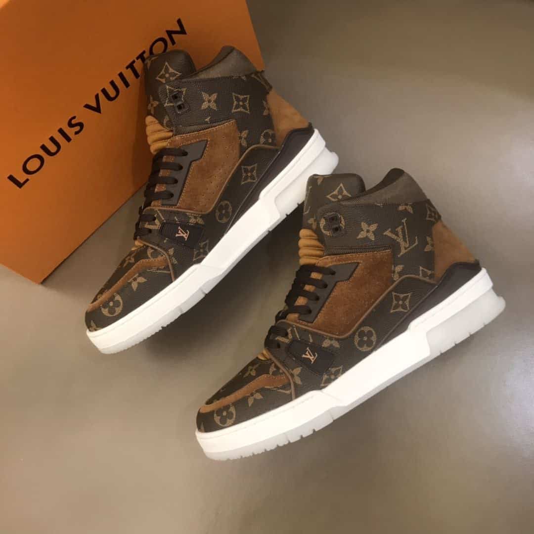 LOUIS VUITTON HIGH TOP TRAINER SNEAKER - LV101