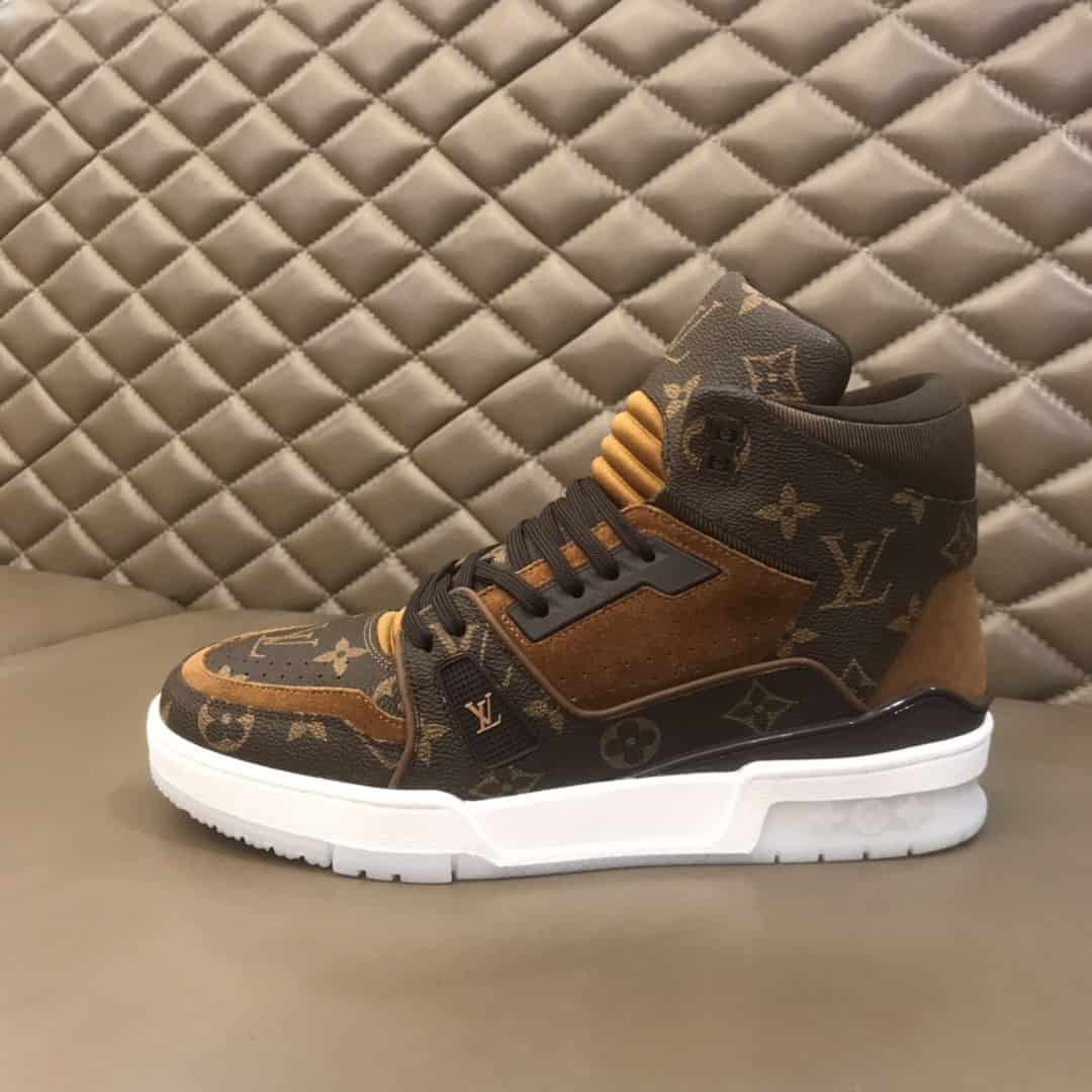 LOUIS VUITTON HIGH TOP TRAINER SNEAKER - LV101