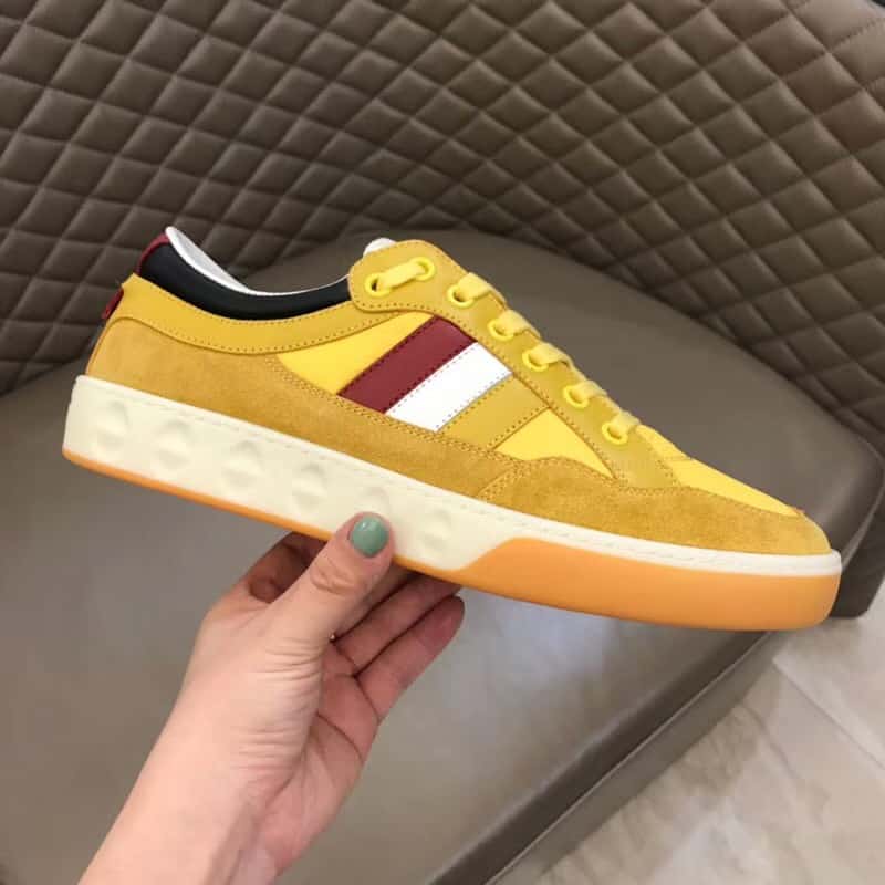 GUCCI MEN'S YELLOW LEATHER AND NYLON SNEAKERS - GC63