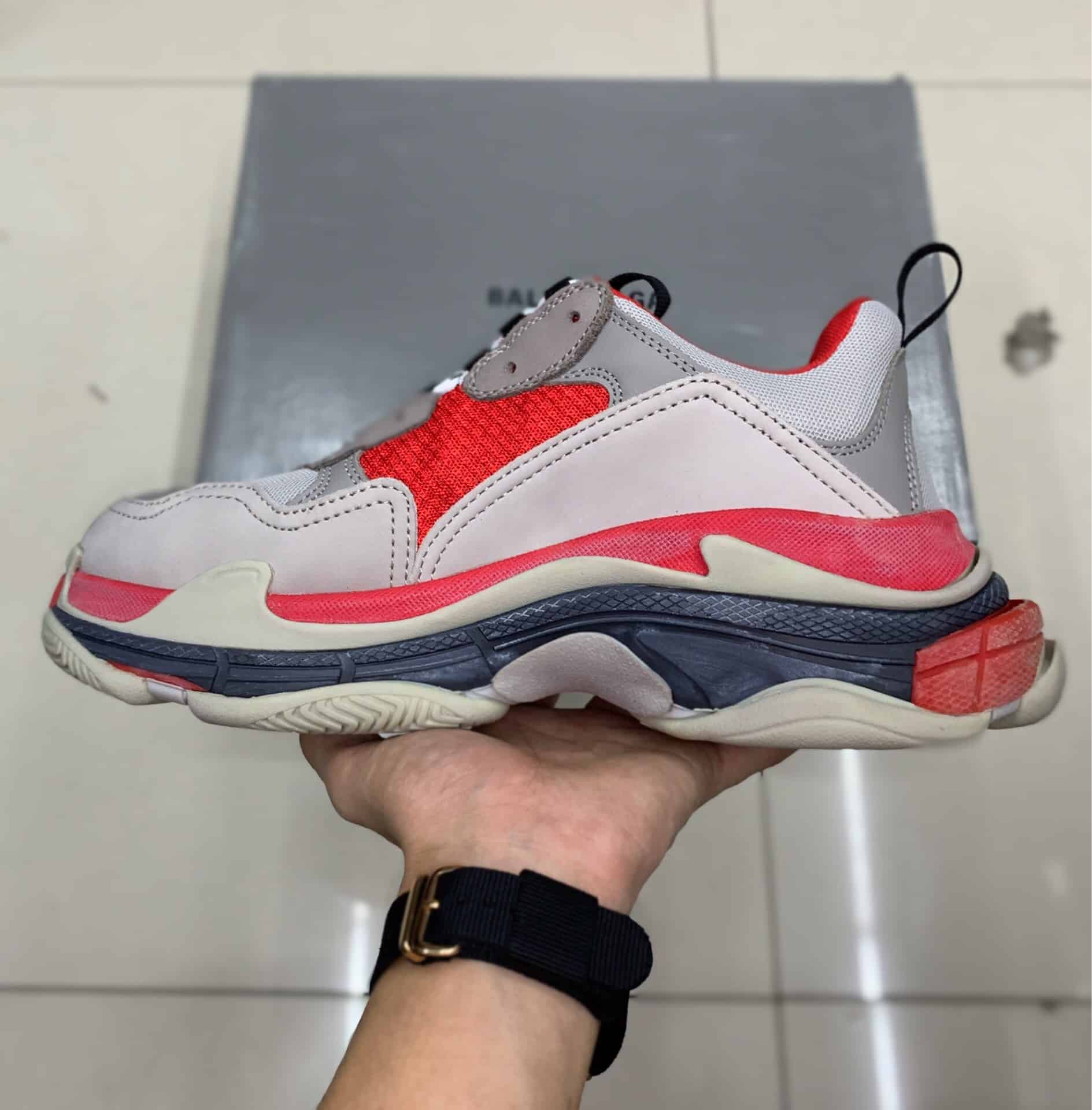 BALENCIAGA TRIPLE S TRAINERS - BB21