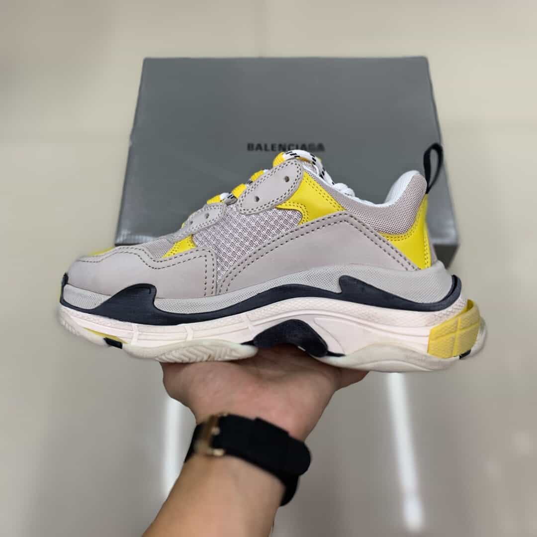 BALENCIAGA TRIPLE S TRAINERS - BB22