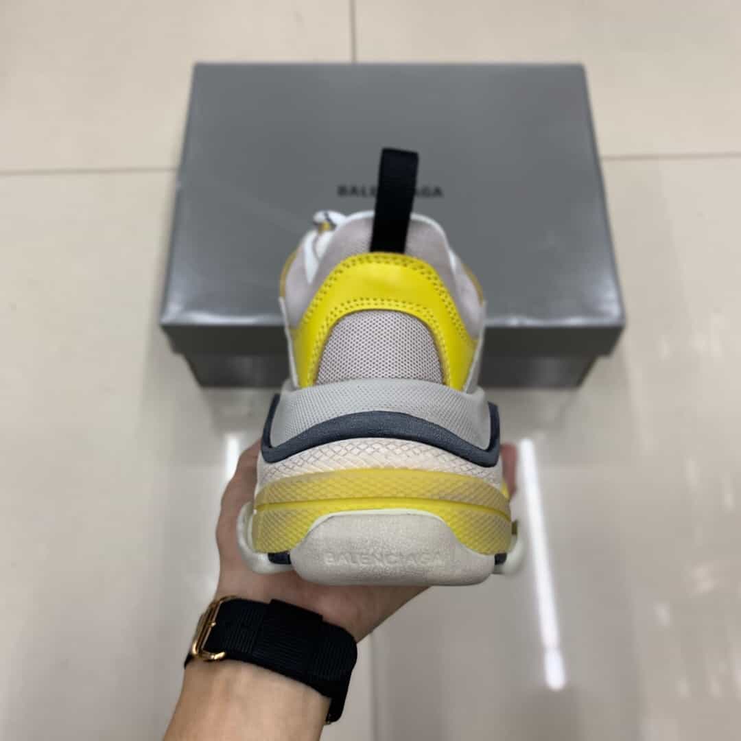 BALENCIAGA TRIPLE S TRAINERS - BB22