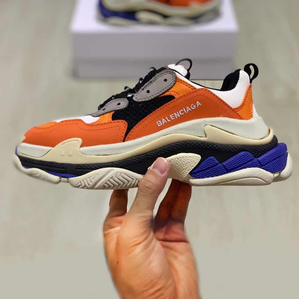 BALENCIAGA TRIPLE S TRAINERS - BB24