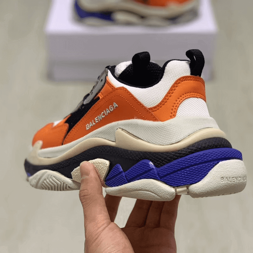 BALENCIAGA TRIPLE S TRAINERS - BB24