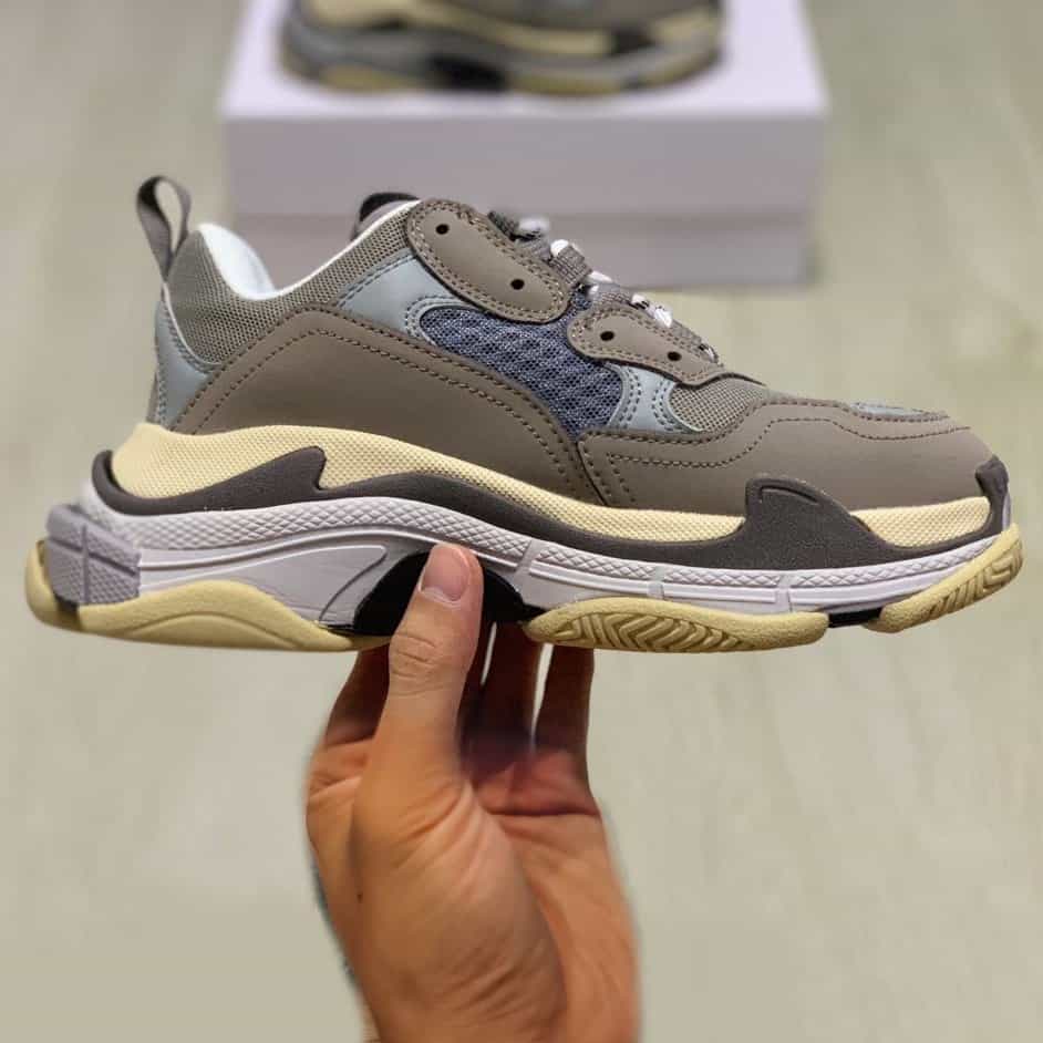 BALENCIAGA TRIPLE S TRAINERS - BB27