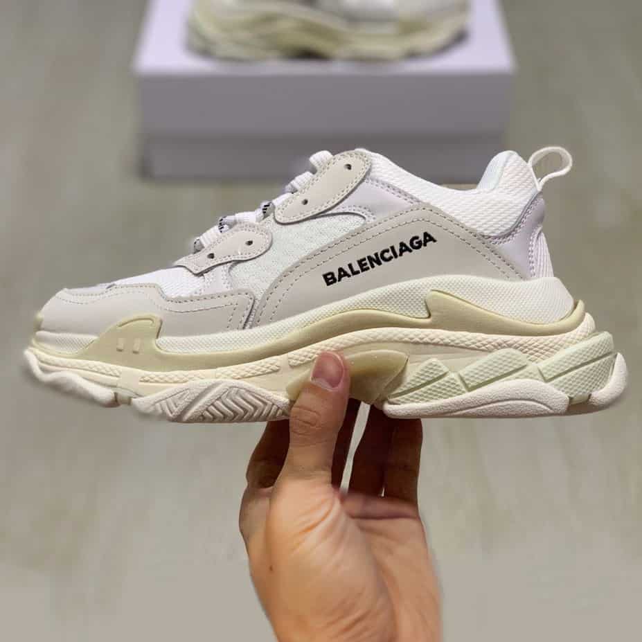BALENCIAGA TRIPLE S TRAINERS - BB28