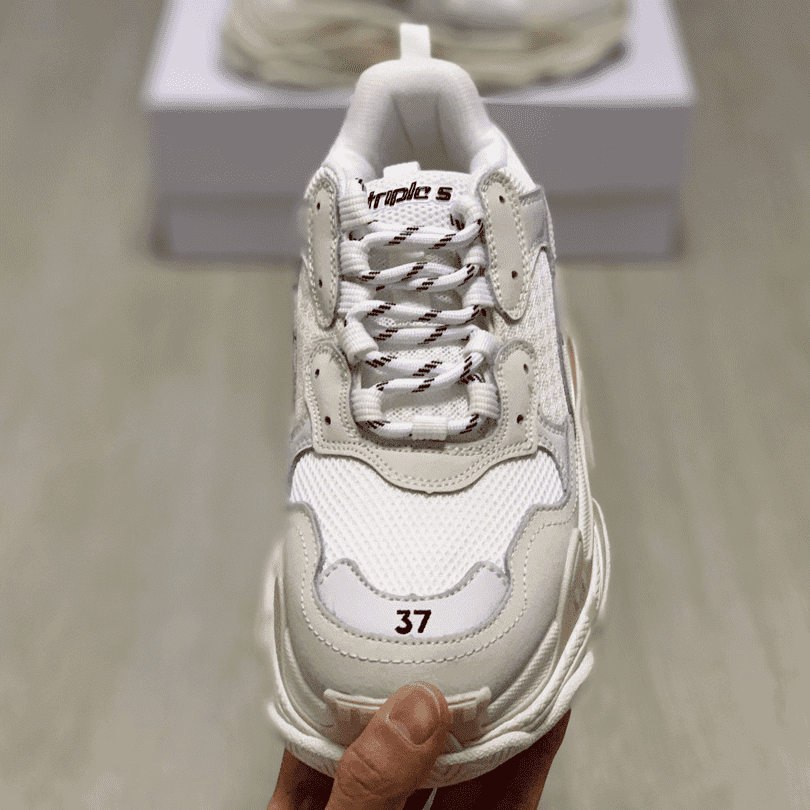 BALENCIAGA TRIPLE S TRAINERS - BB28