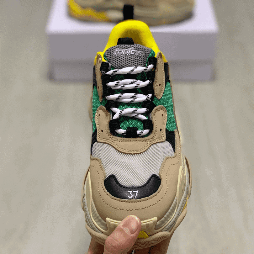 BALENCIAGA TRIPLE S TRAINERS - BB29