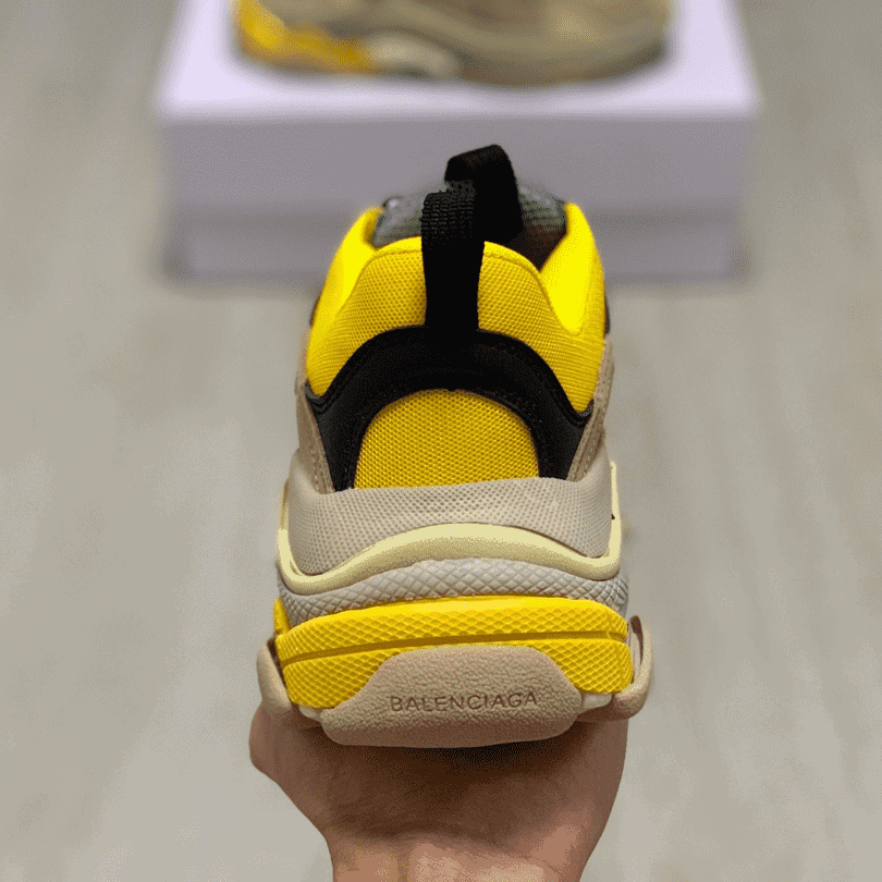 BALENCIAGA TRIPLE S TRAINERS - BB29