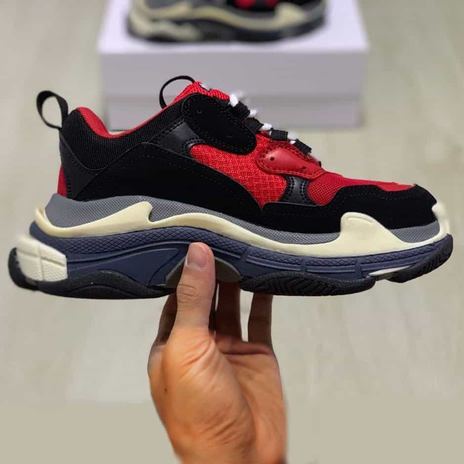 BALENCIAGA TRIPLE S TRAINERS - BB31