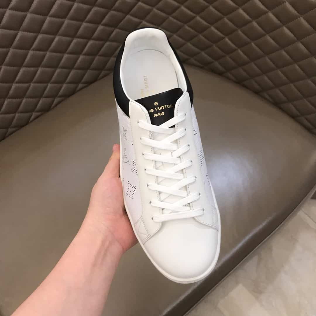 LOUIS VUITTON LUXEMBOURG SNEAKERS - LV83