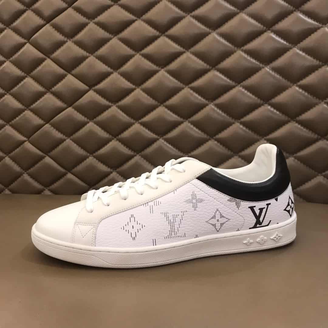 LOUIS VUITTON LUXEMBOURG SNEAKERS - LV83
