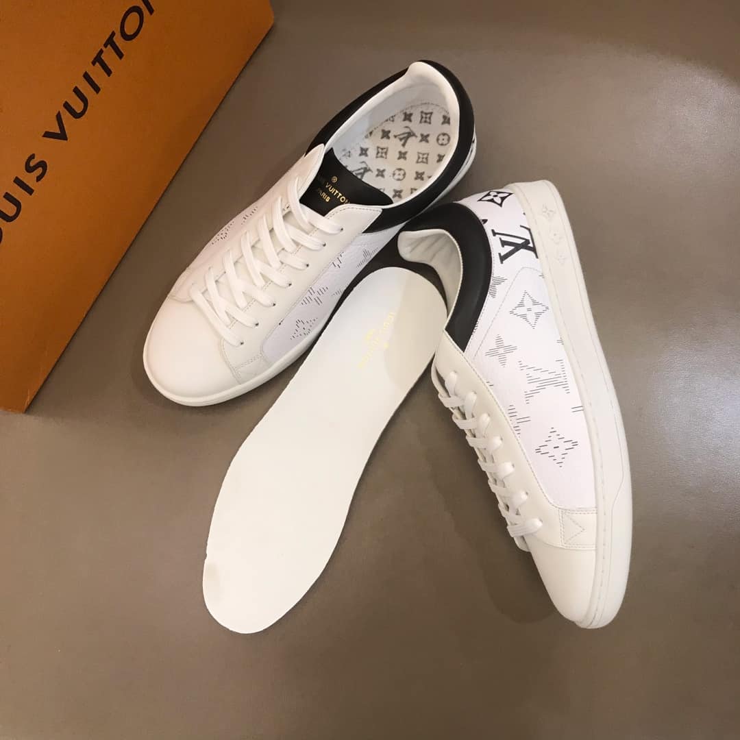 LOUIS VUITTON LUXEMBOURG SNEAKERS - LV83