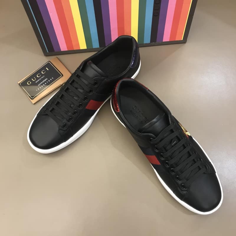 GUCCI ACE EMBROIDERED BEE SNEAKER - GC37