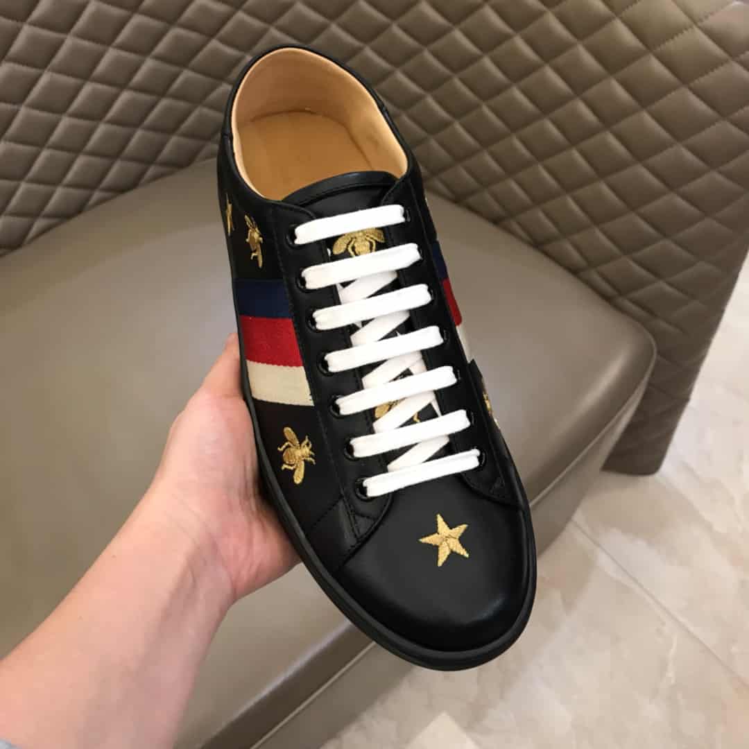 GUCCI BLACK BEE STAR WEB RED WHITE BLUE - GC36