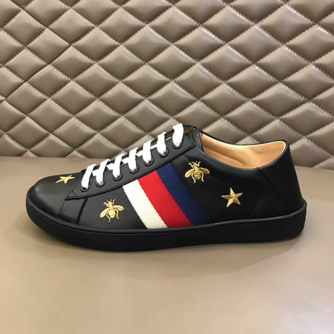 GUCCI BLACK BEE STAR WEB RED WHITE BLUE - GC36