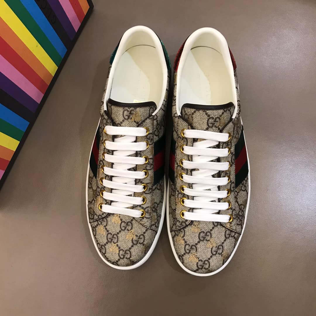 GUCCI ACE GG SUPREME SNEAKER WITH BEES - GC32