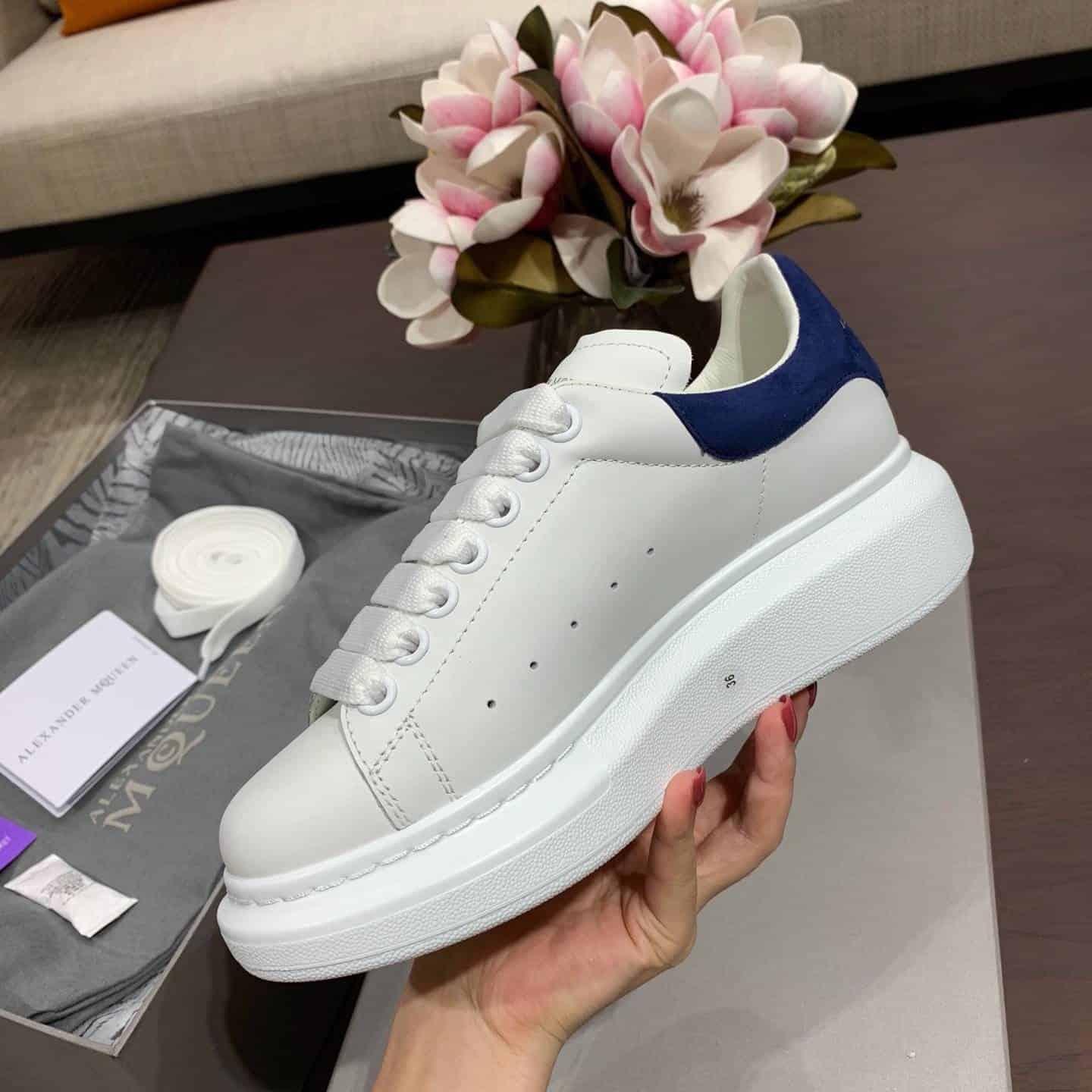 ALEXANDER MCQUEEN SNEAKER- AM10