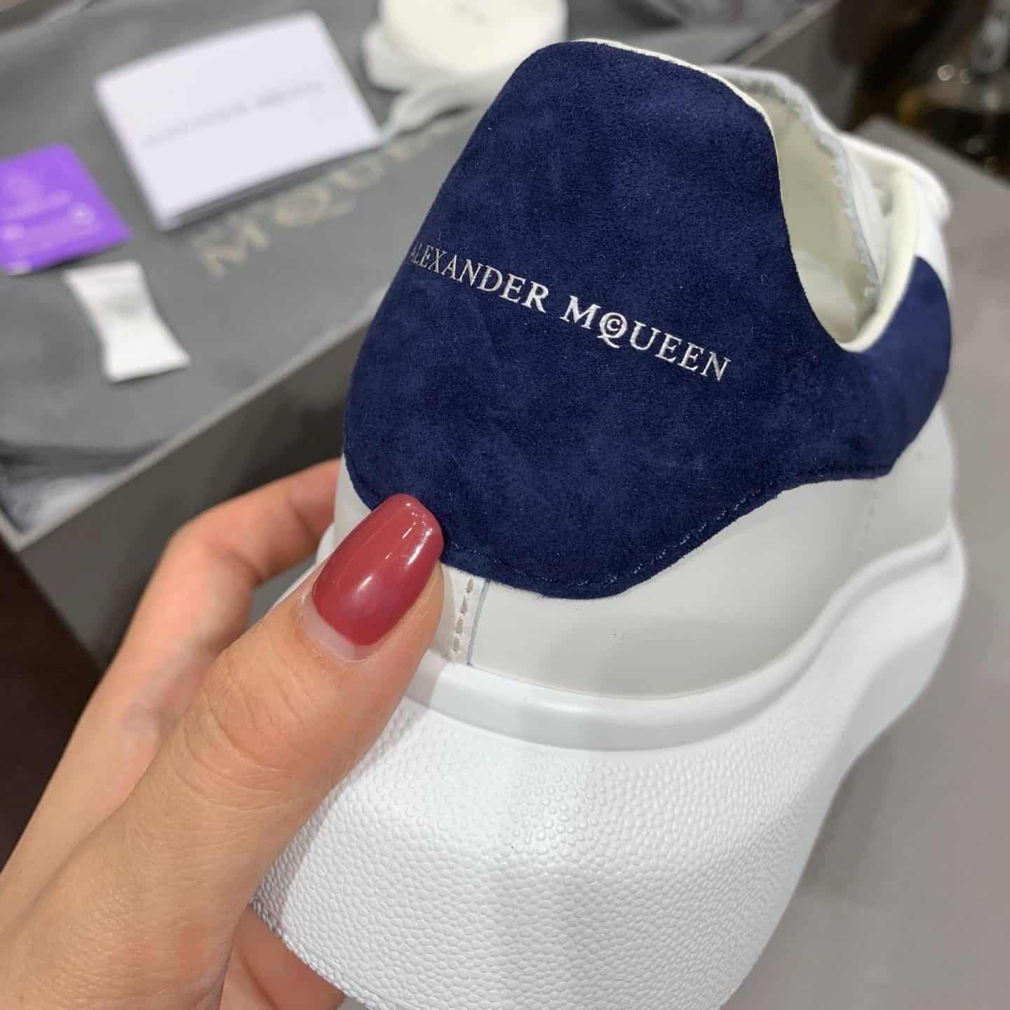 ALEXANDER MCQUEEN SNEAKER- AM10