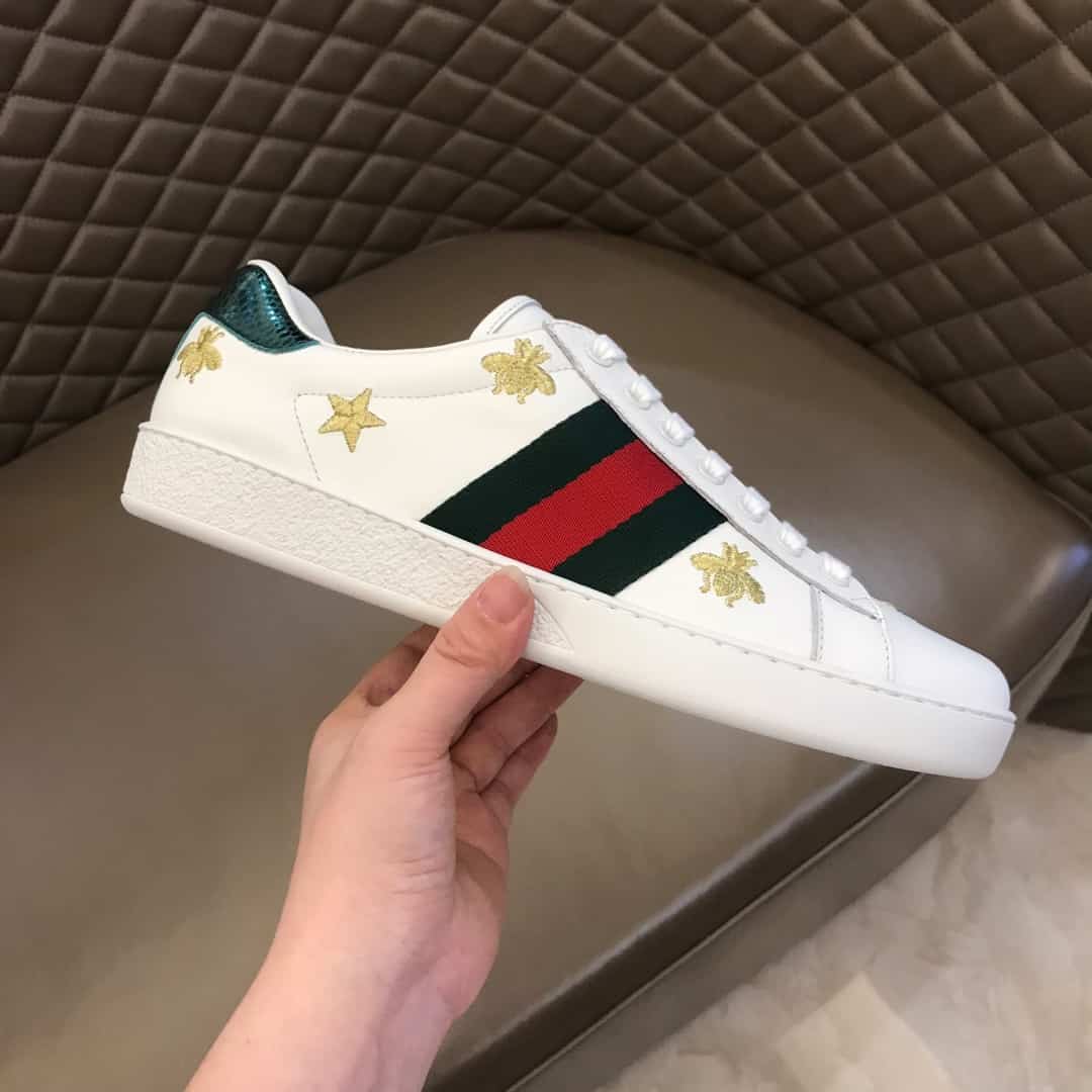 GUCCI ACE BEE STAR SNEAKERS - GC31