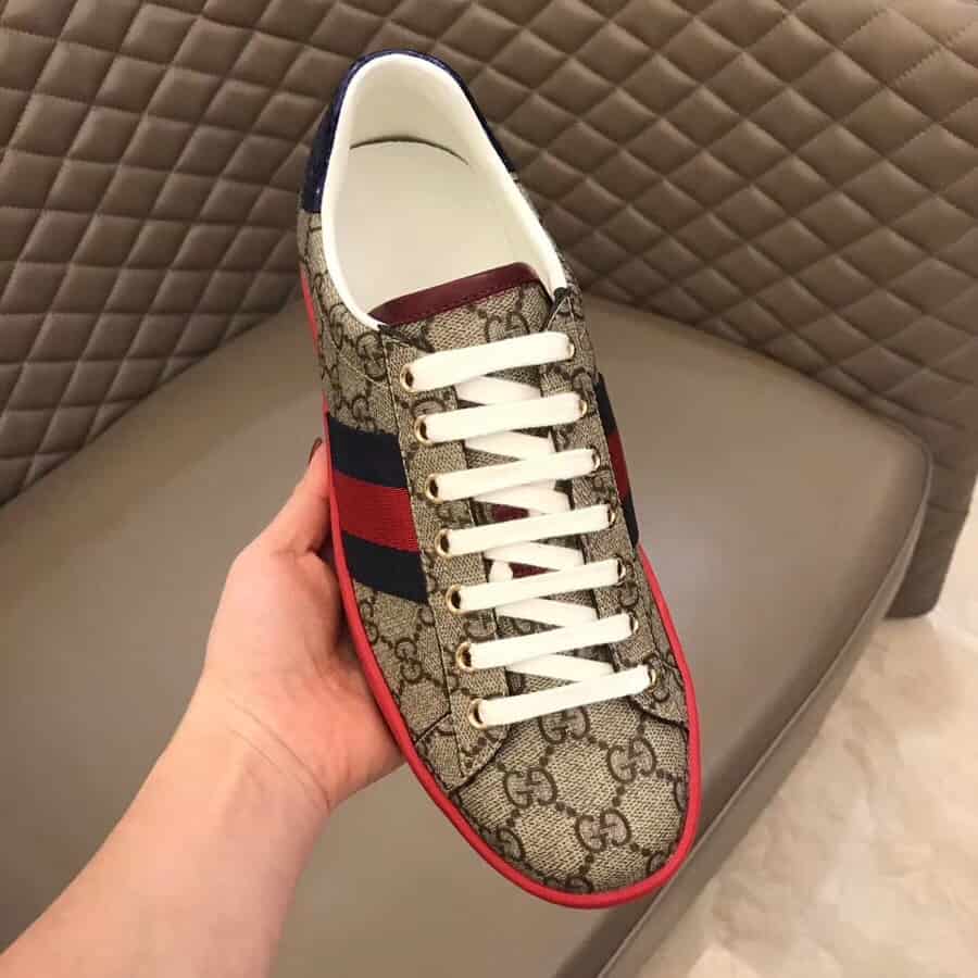 GUCCI ACE GG SUPREME SNEAKER- GC16