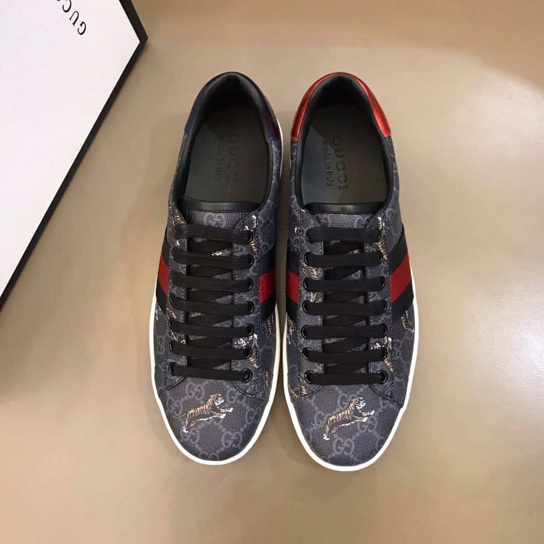 GUCCI MEN'S ACE GG SUPREME TIGERS SNEAKER - GC9