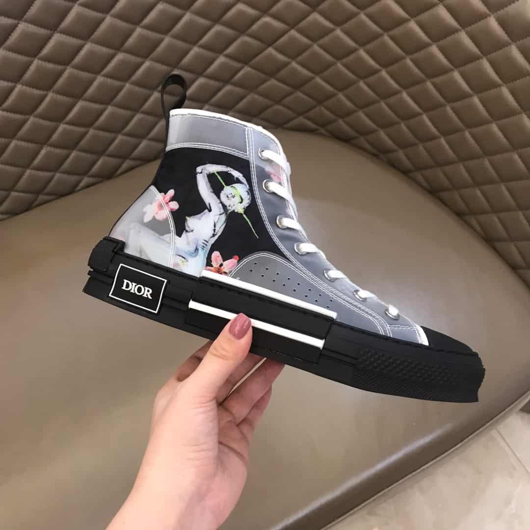 DIOR HIGH-TOP DIOR AND SORAYAMA SNEAKER - CD18