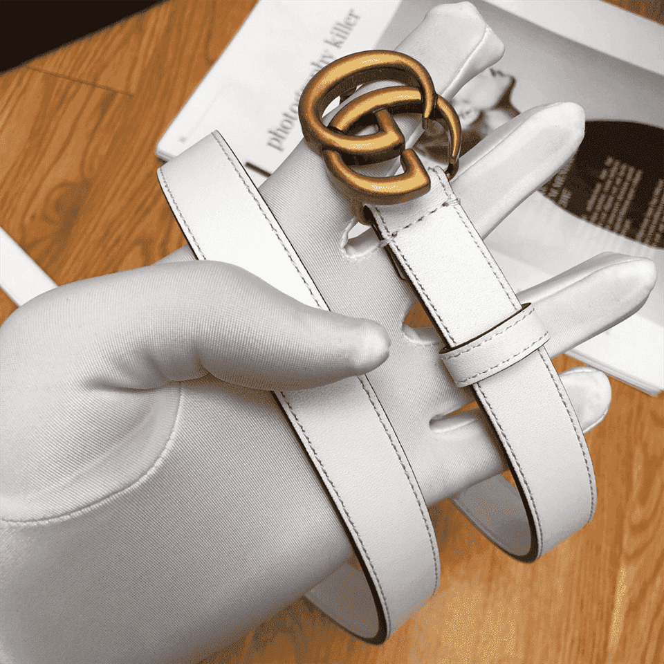 GUCCI WHITE LEATHER BELT WITH DOUBLE G BUCKLE - B15