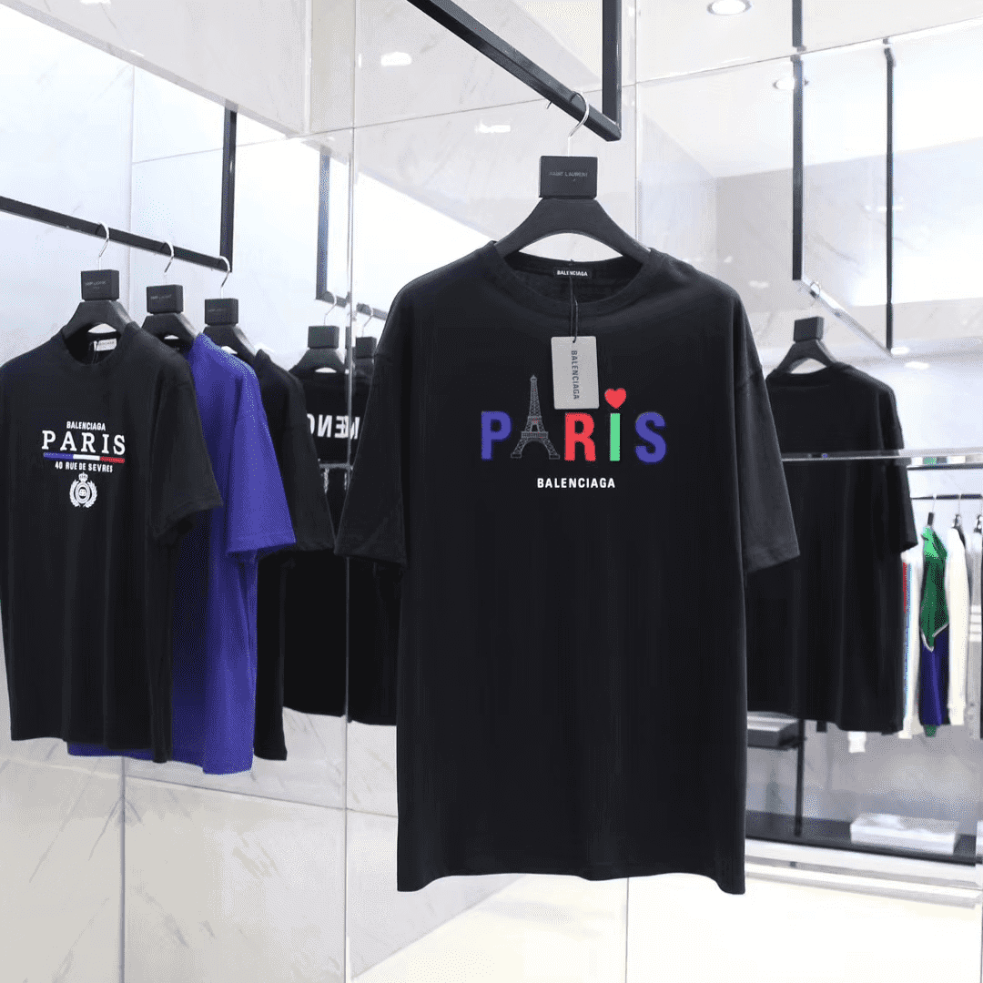 BALENCIAGA MEN'S BLACK MODE LOGO TEE - BB42