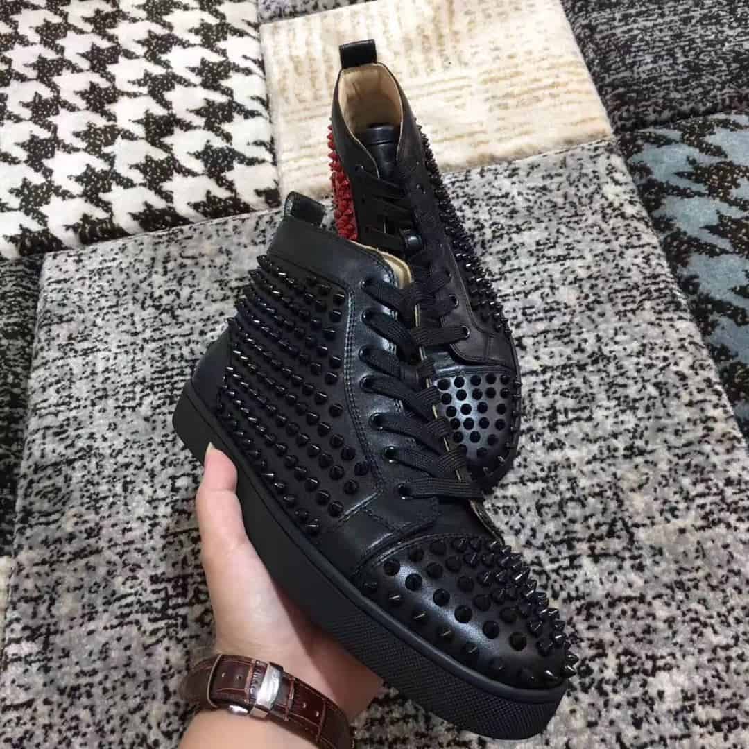 CHRISTIAN LOUBOUTIN HIGH TOP SNEAKER - CL43