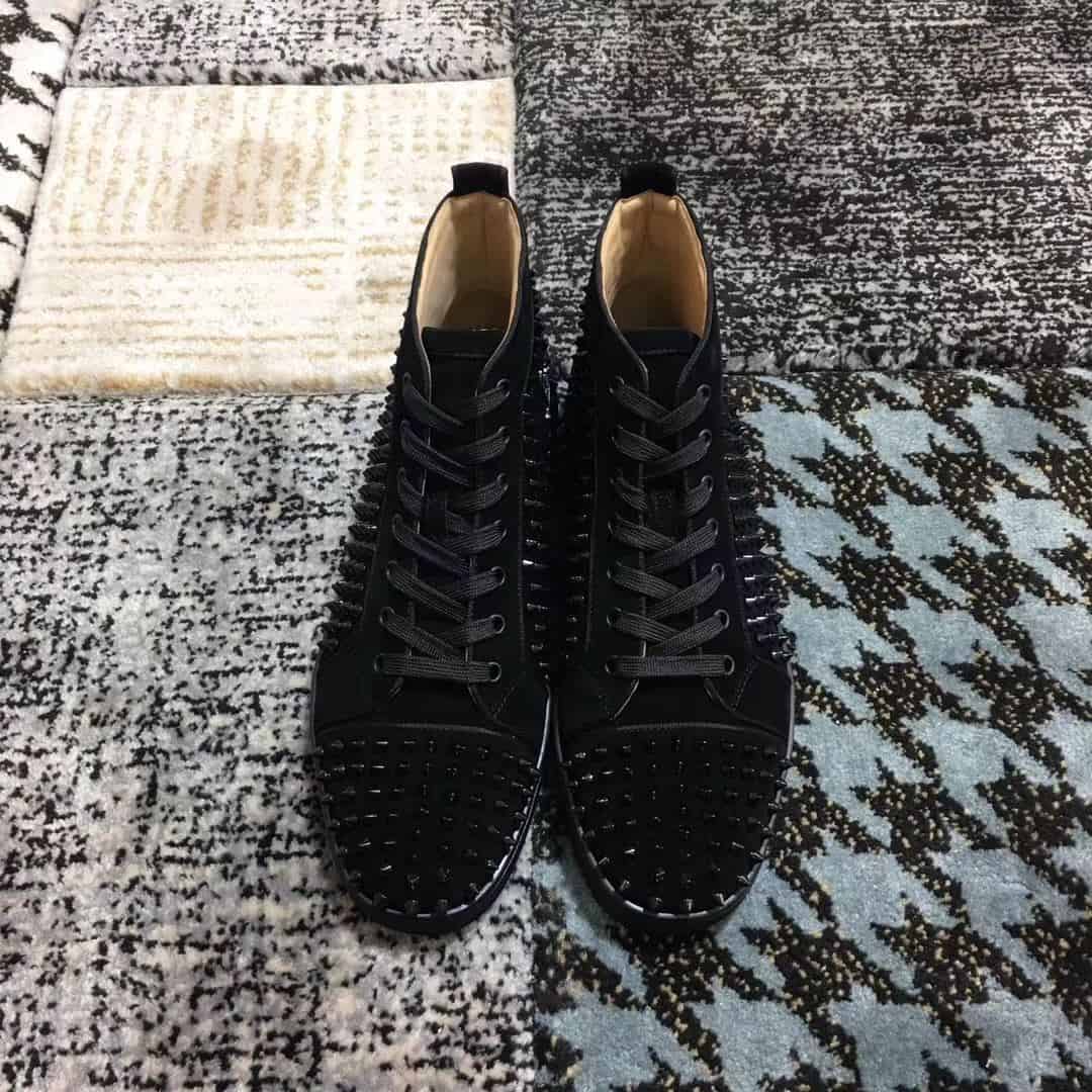 CHRISTIAN LOUBOUTIN HIGH TOP SNEAKER - CL47