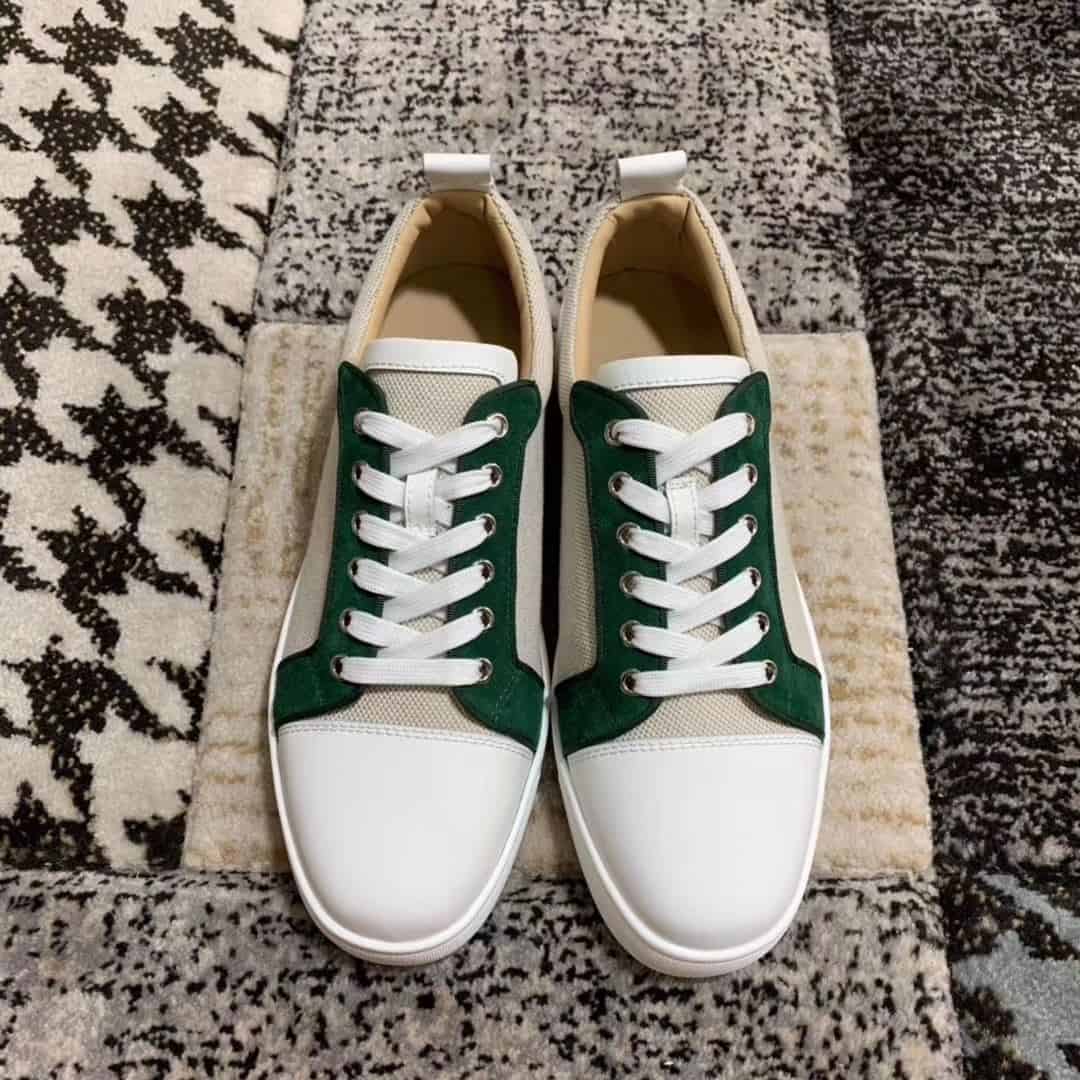 CHRISTIAN LOUBOUTIN LOW TOP SNEAKER - CL84