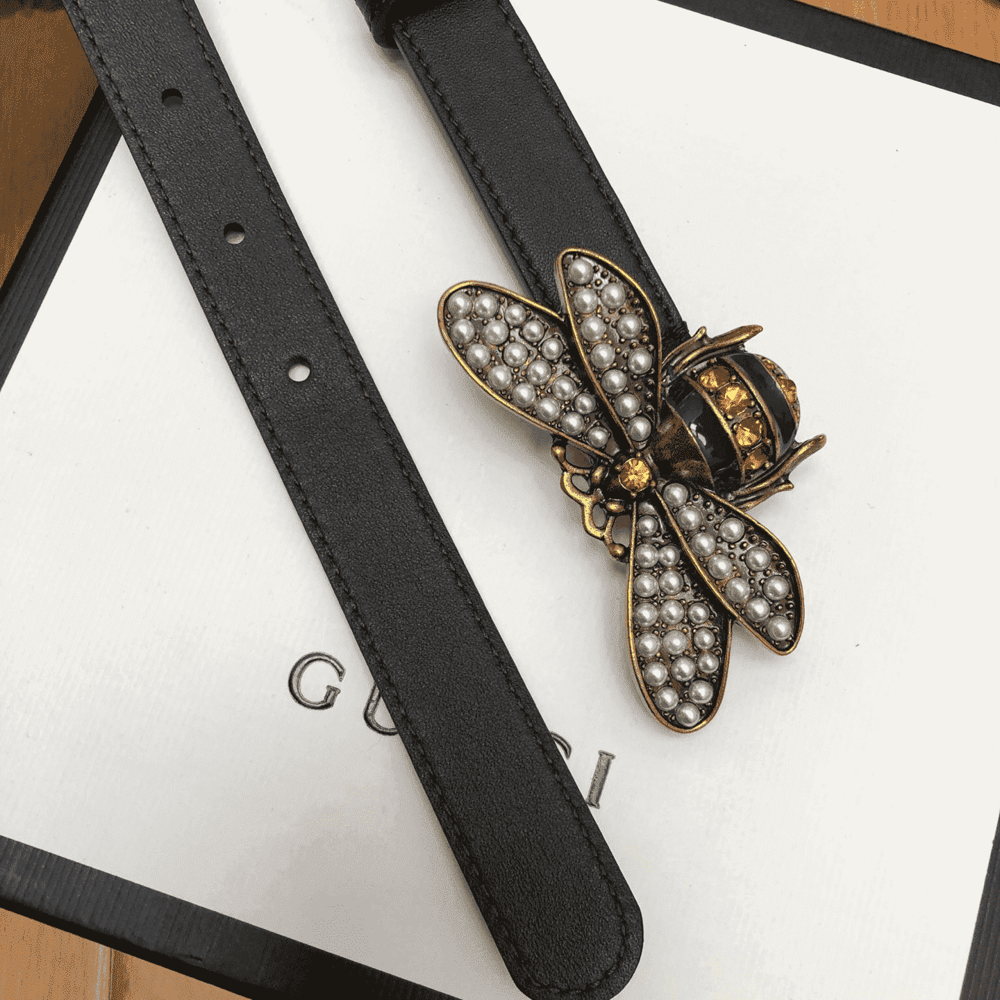 GUCCI BEE BUCKLE BELT - B17