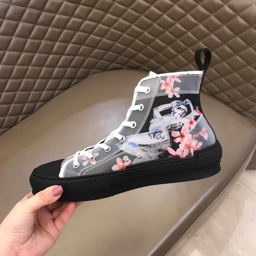 DIOR HIGH-TOP DIOR AND SORAYAMA SNEAKER - CD18