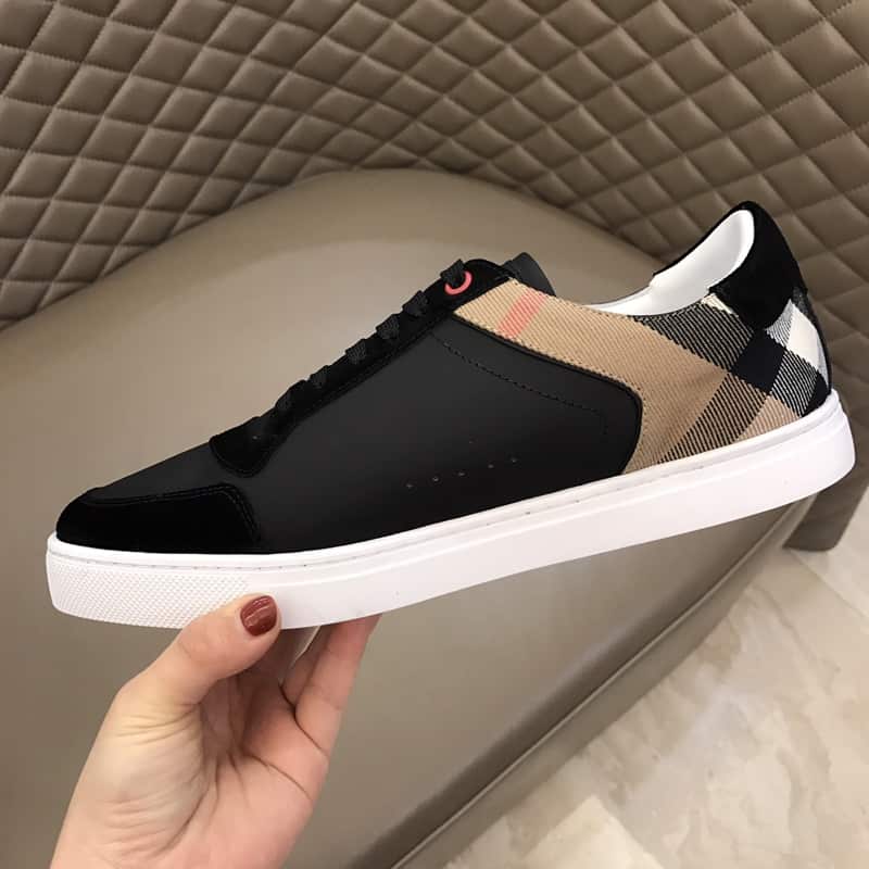 BURBERRY LEATHER AND HOUSE CHECK SNEAKERS - BBR26