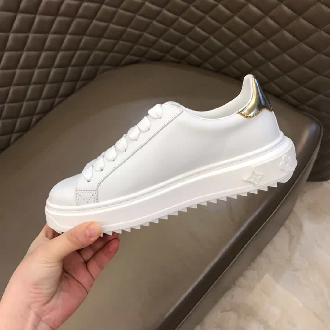 LOUIS VUITTON WOMEN'S TIME OUT SNEAKER FOR WOMEN