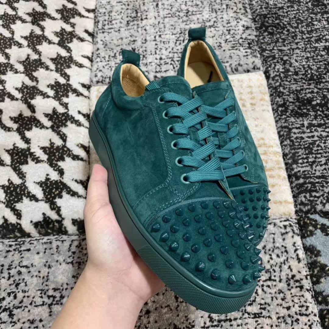 CHRISTIAN LOUBOUTIN LOW TOP SNEAKER - CL75