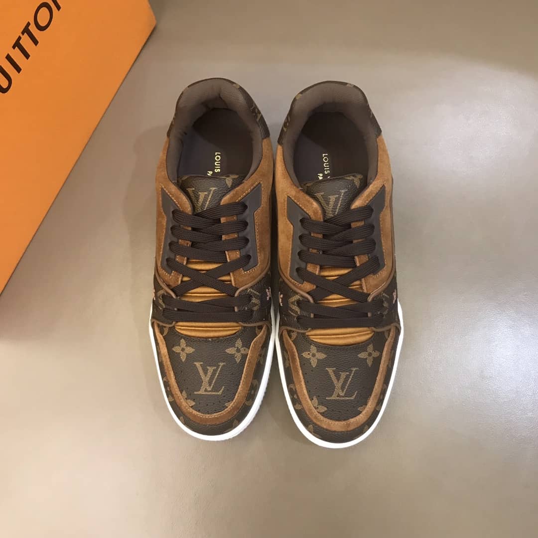 LOUIS VUITTON TRAINER SNEAKERS - LV95