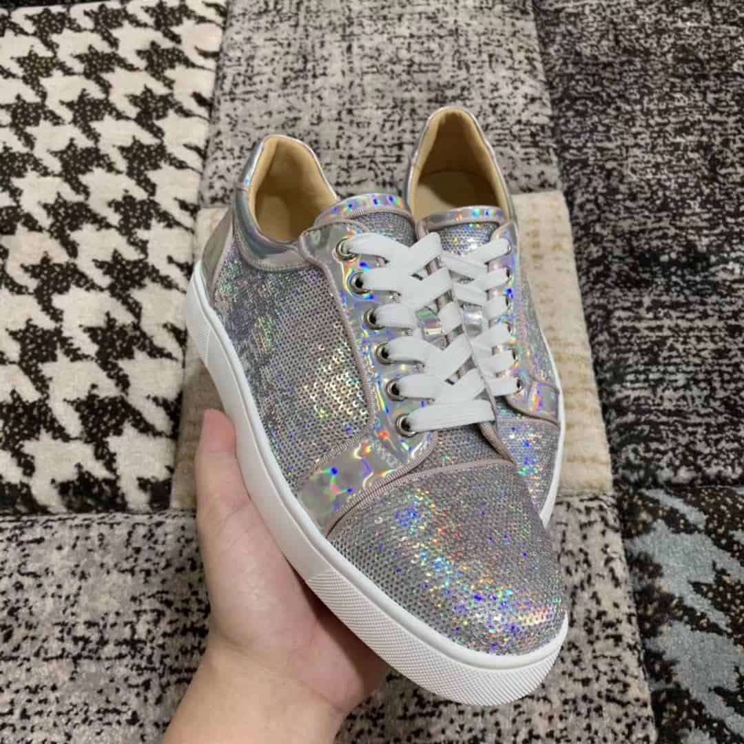 CHRISTIAN LOUBOUTIN LOW TOP SNEAKER- CL32