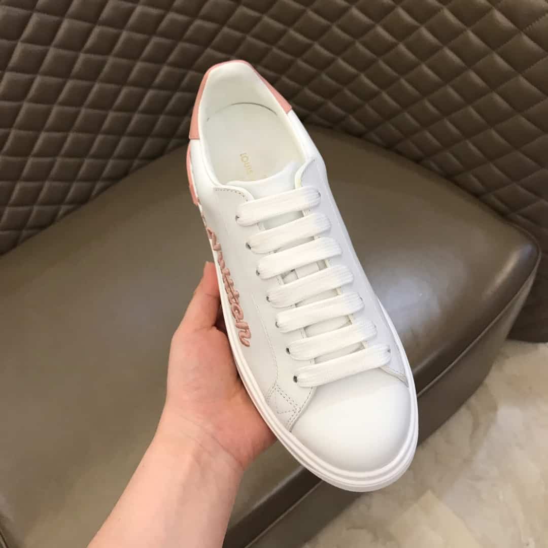 LOUIS VUITTON WOMEN'S TIME OUT SNEAKER