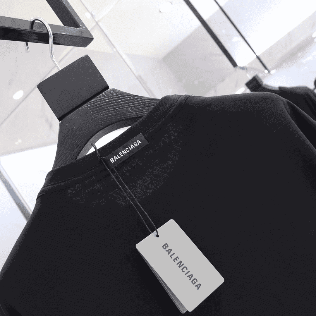 BALENCIAGA UNIFORM LARGE FIT T-SHIRT IN BLACK VINTAGE JERSEY - BB40