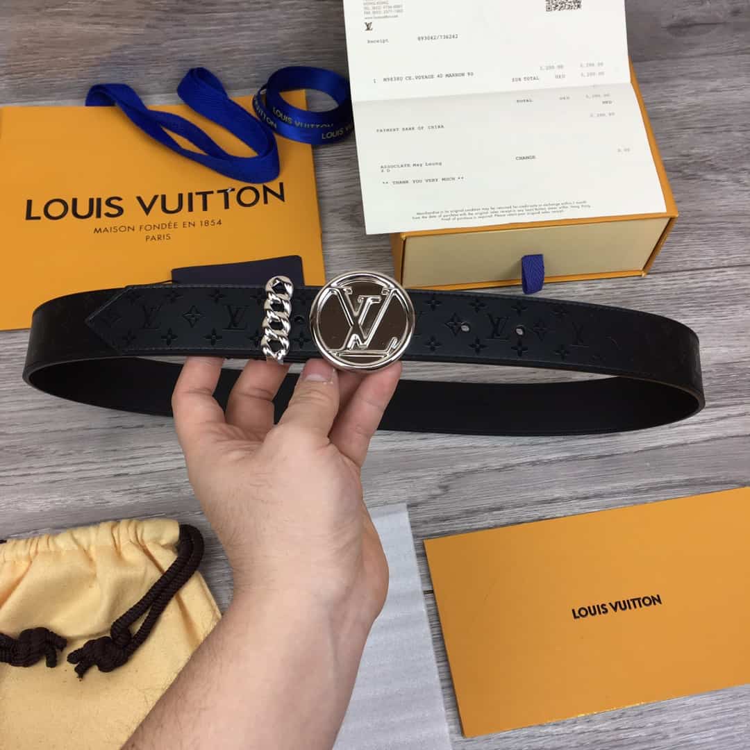 LOUIS VUITTON LV CIRCLE BELT - B138