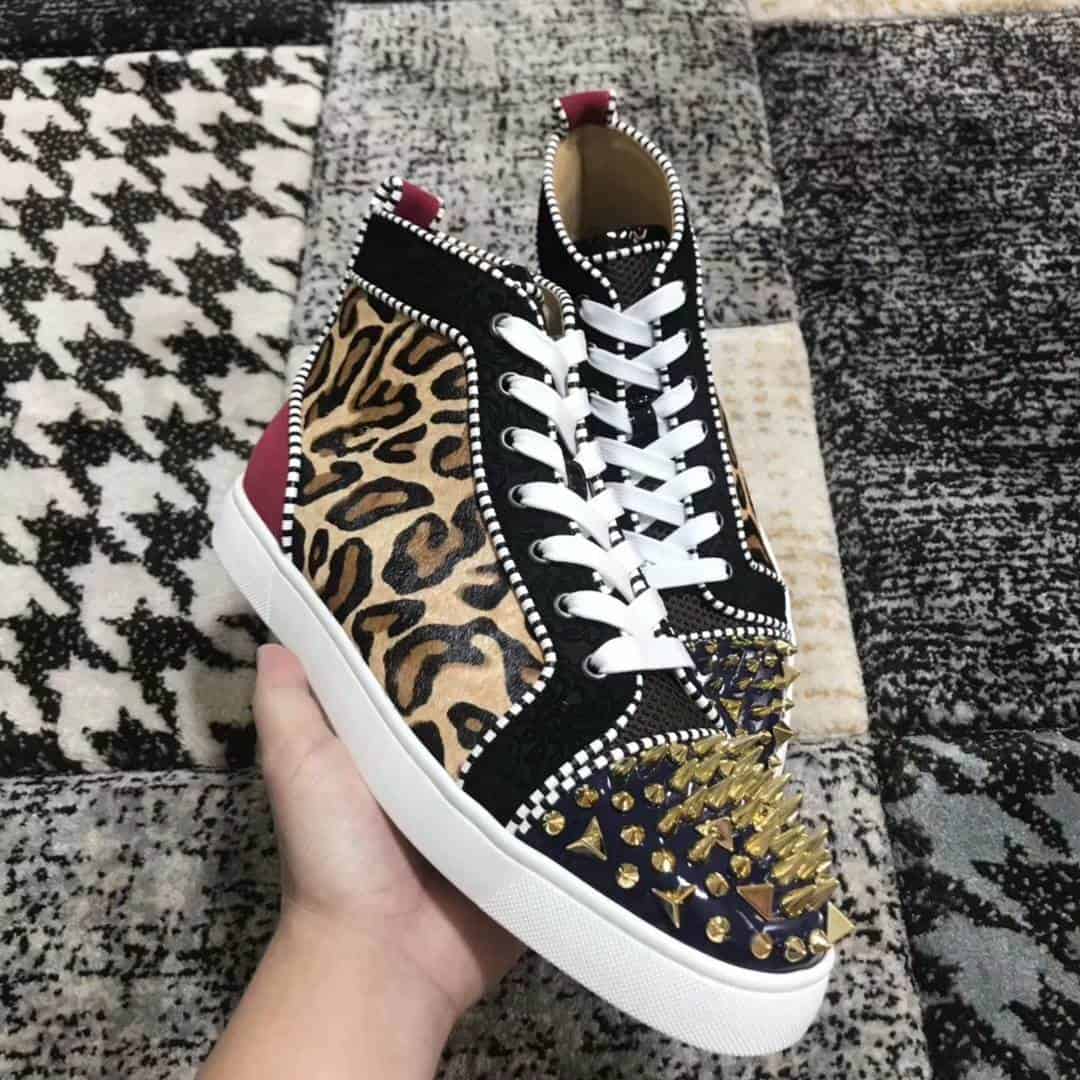 CHRISTIAN LOUBOUTIN HIGH TOP SNEAKER - CL25