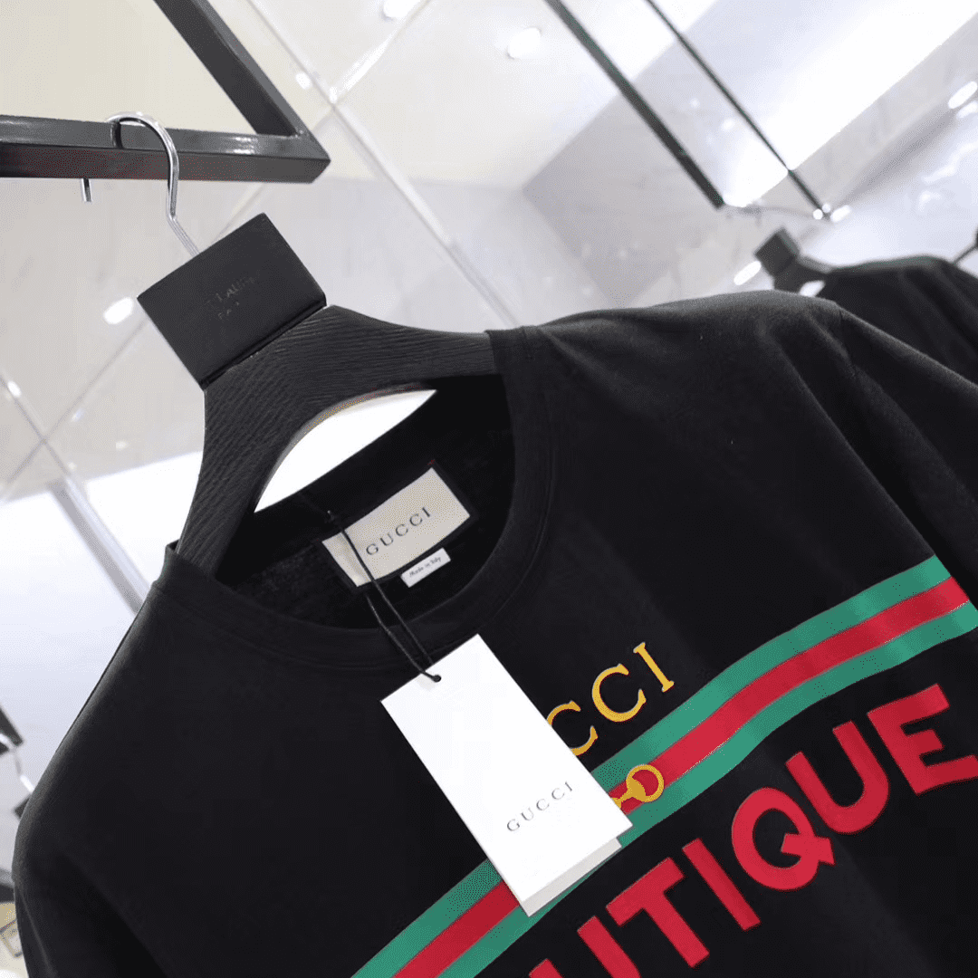 GUCCI BOUTIQUE T-SHIRT CLOTHING - GC90