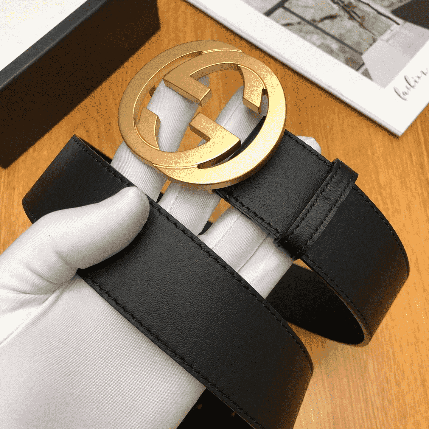 GUCCI INTERLOCKING-G LEATHER BELT - B5