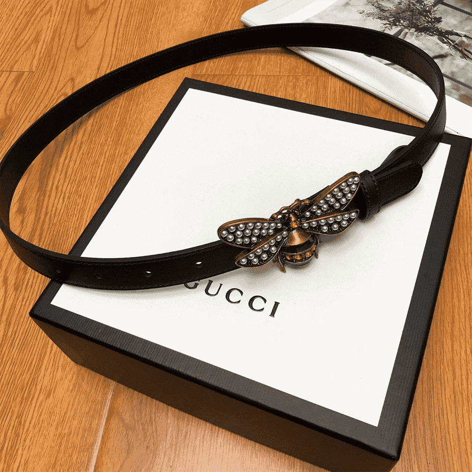 GUCCI BEE BUCKLE BELT - B17