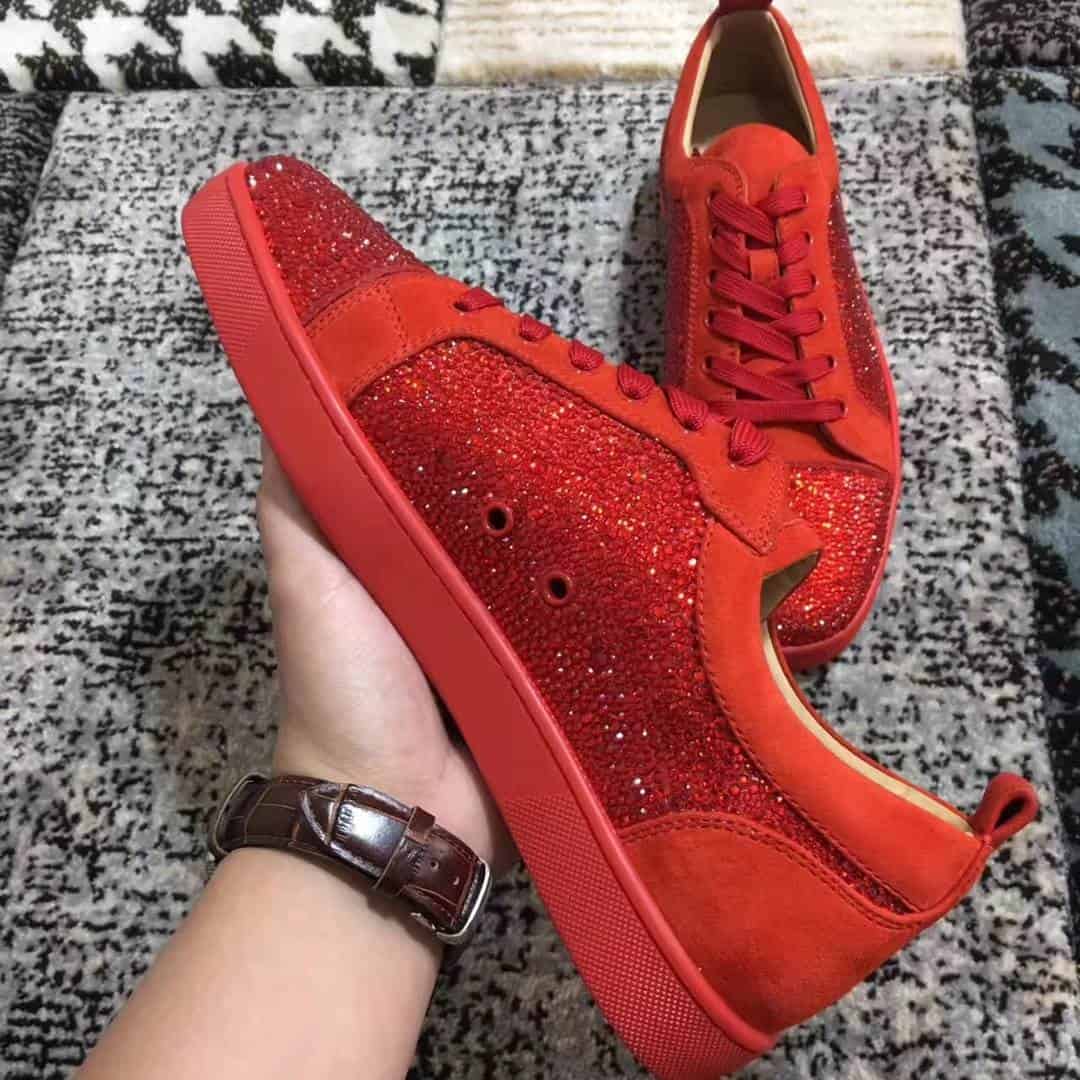 CHRISTIAN LOUBOUTIN LOW TOP SNEAKER - CL83