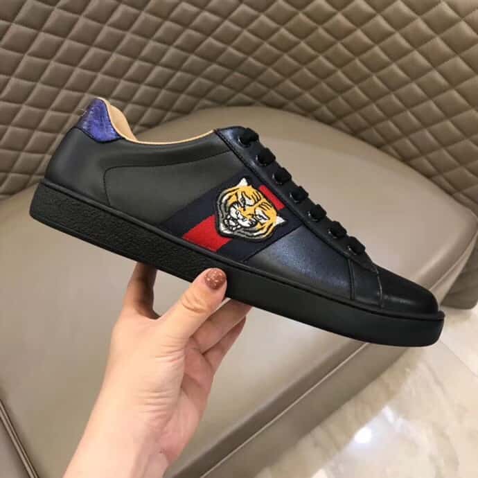 GUCCI TIGER ACE EMBROIDERED SNEAKER BLACK – GC49