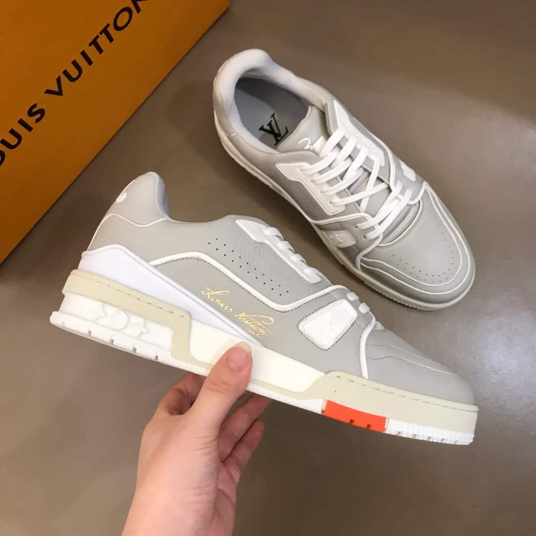 LOUIS VUITTON TRAINER SNEAKER