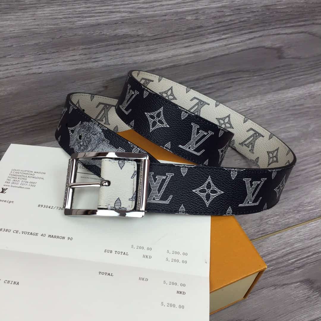 LOUIS VUITTON WHITE/BLUE MONOGRAM BELT